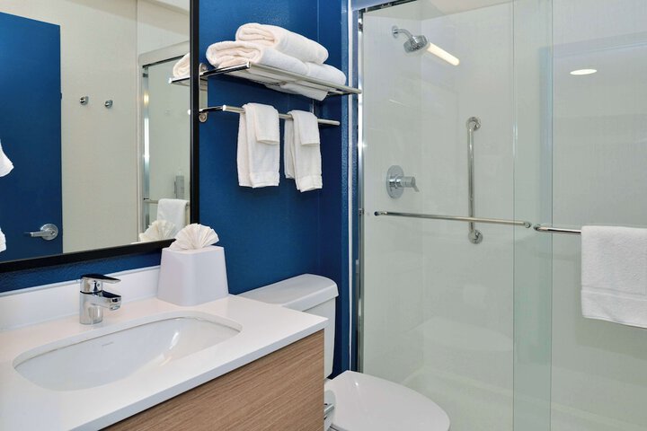 Bathroom shower