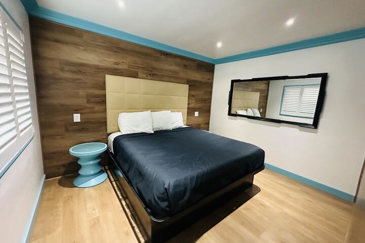 Standard | King Bed (17 of 40)