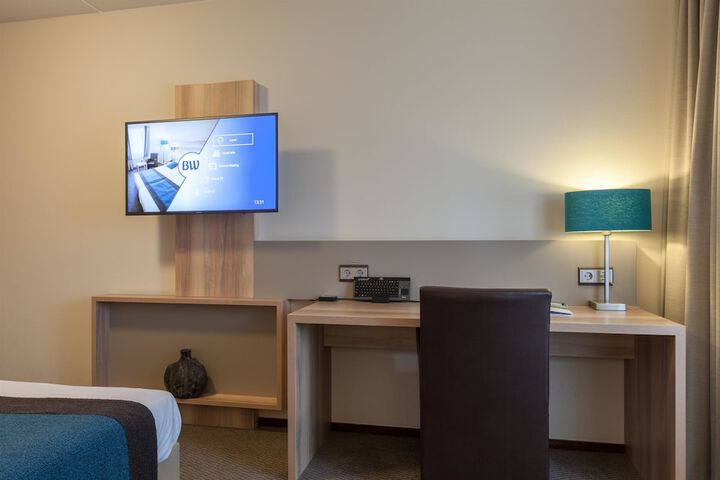In-room business center