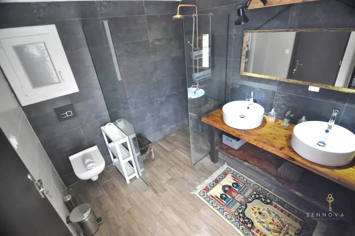 General 21 of 24