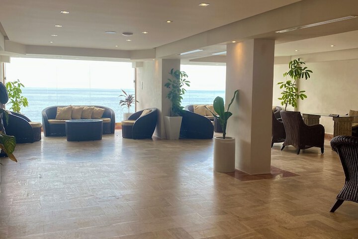 Lobby Photos