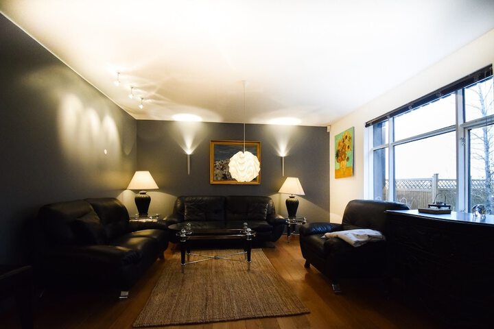 Room 13 of 34