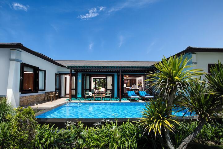 Pool 67 of 149