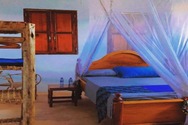 Room 19 of 25