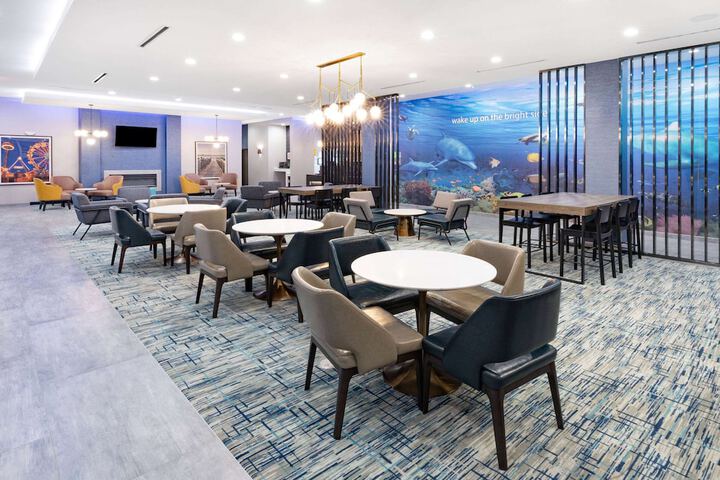 Breakfast area