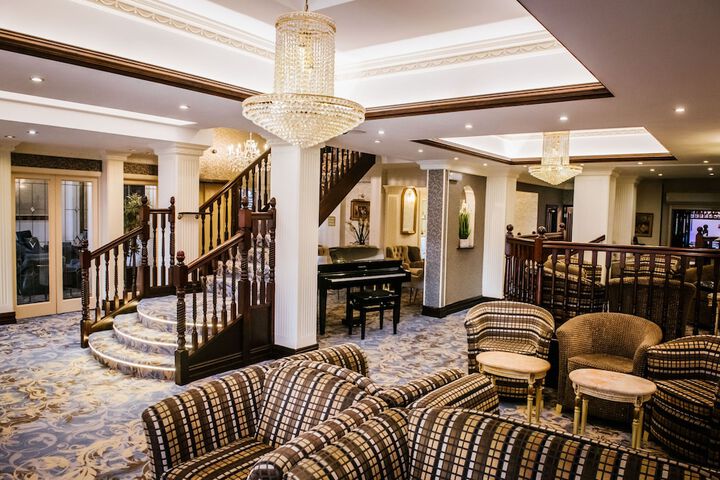 Hotel Lobby