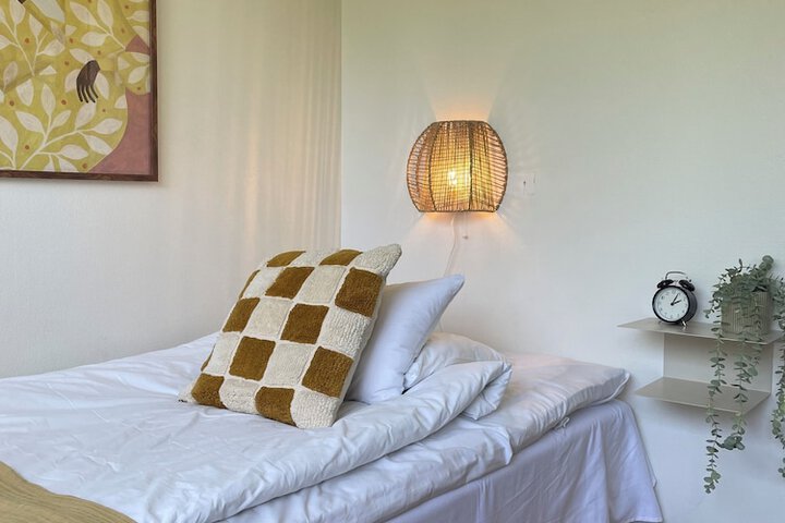 Room 8 of 31
