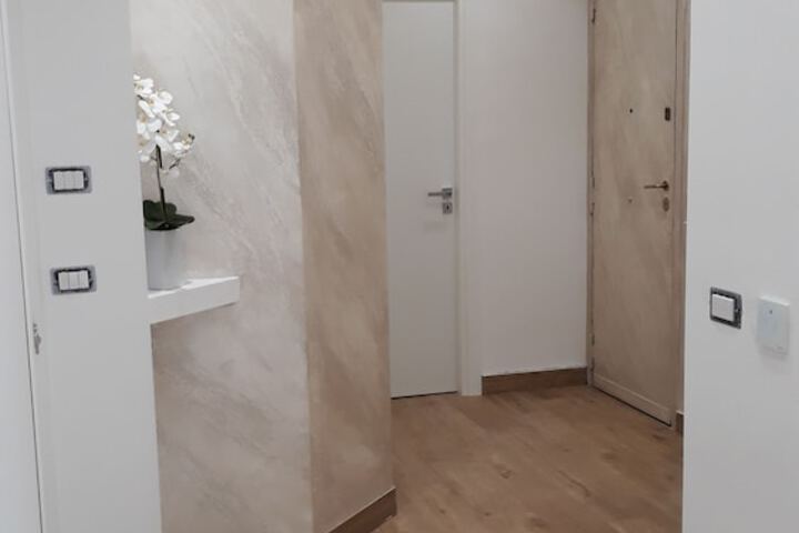 Room 9 of 40