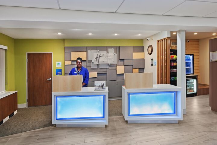 Check-in/check-out kiosk