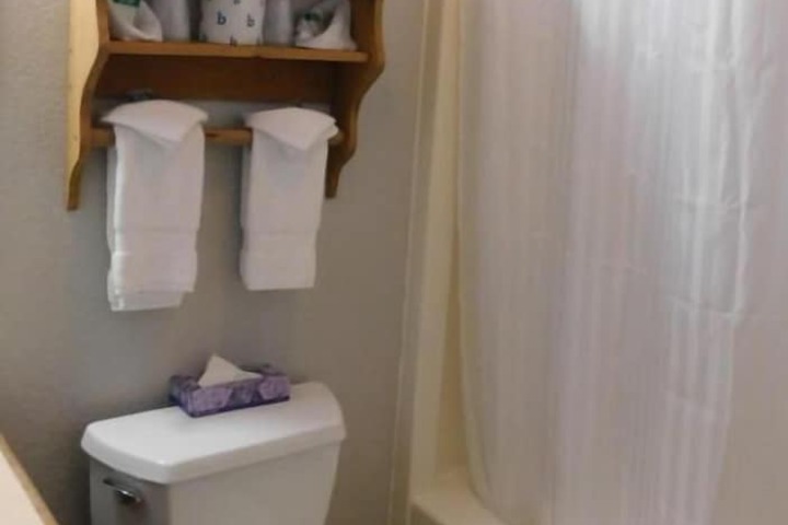 Room 19 of 25