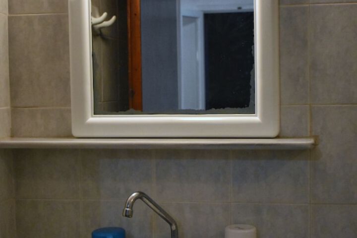 Room 38 of 44