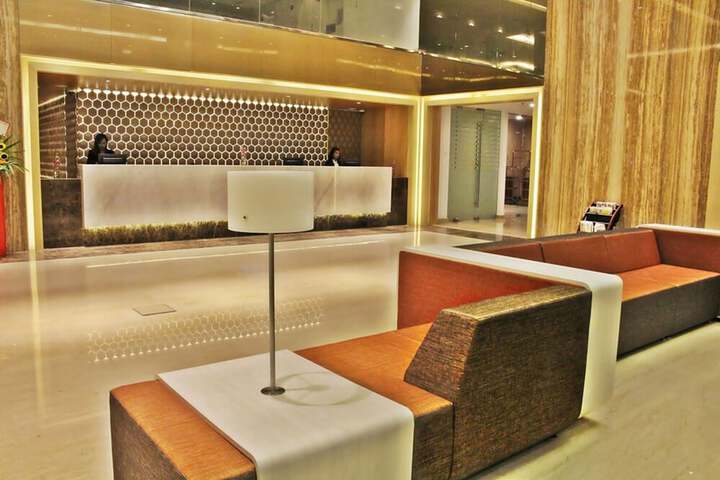 Guest Lobby
