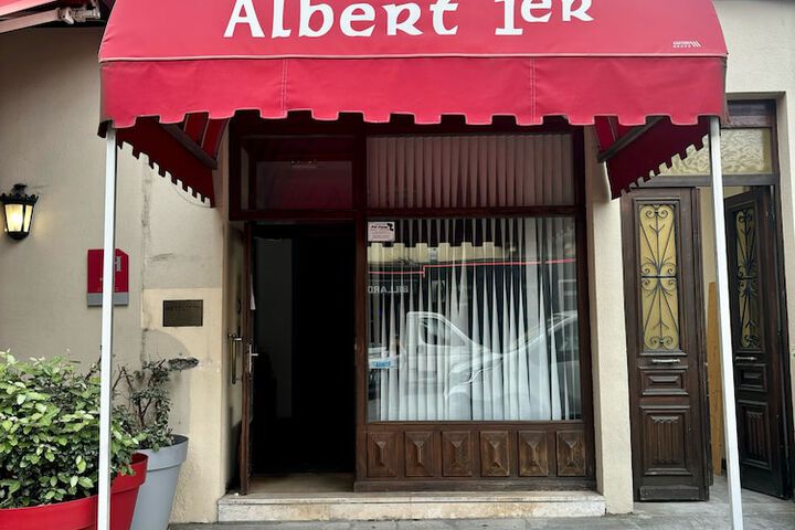 Image of Albert premier