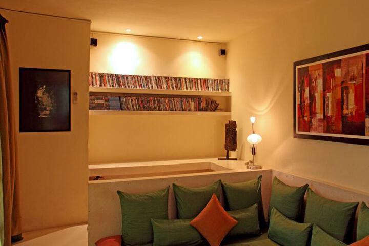 Photo 12