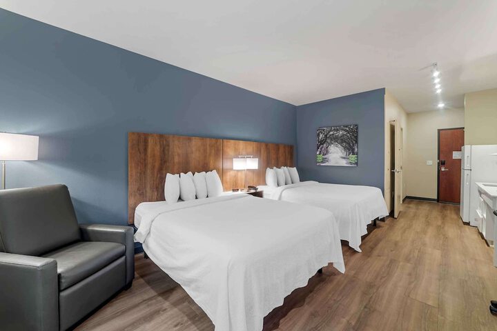 Room 29 of 61