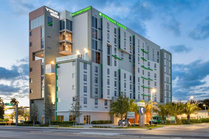 Photo of Wyndham Garden Miami International Airport