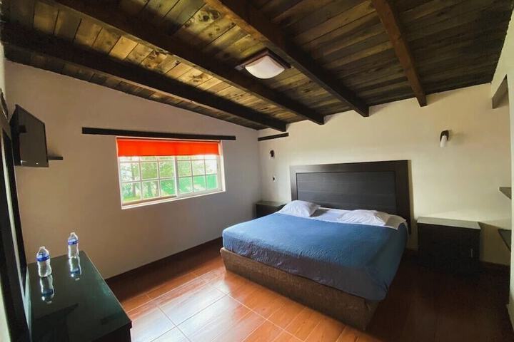 Room 10 of 31