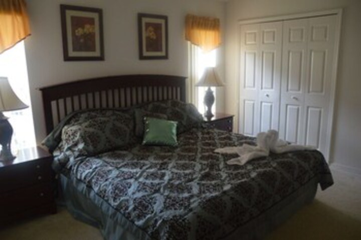 Room 66 of 108