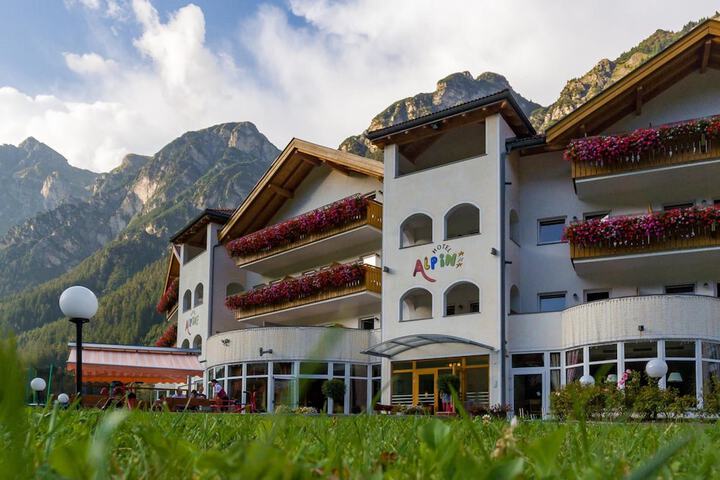 Hotel 46 of 47