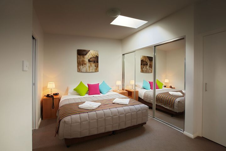 Room 8 of 78