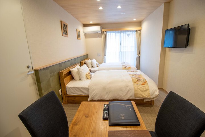 Room 22 of 51