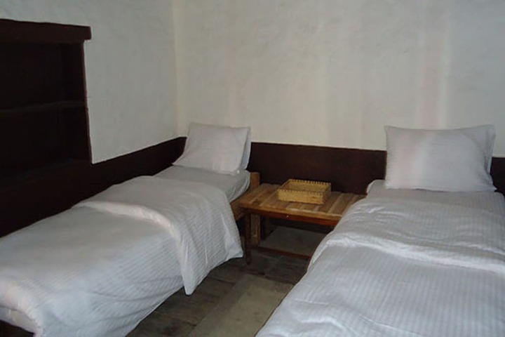 Room 20 of 35