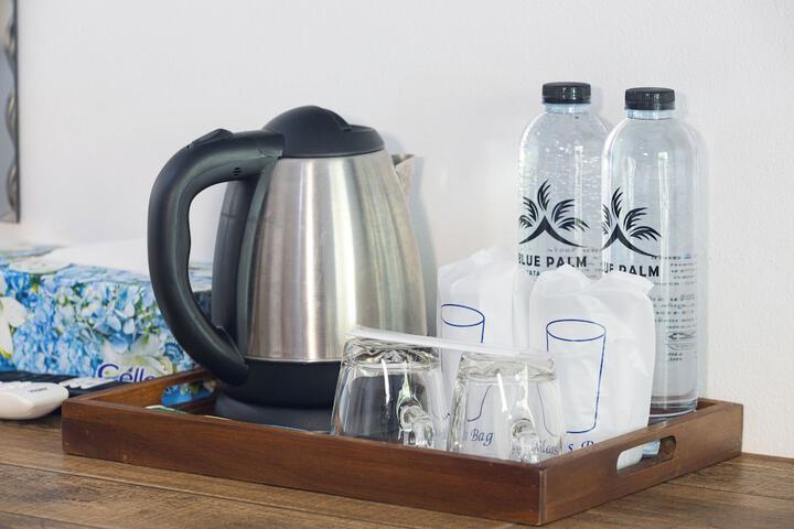 Breakfast/Coffee Service 51 of 100