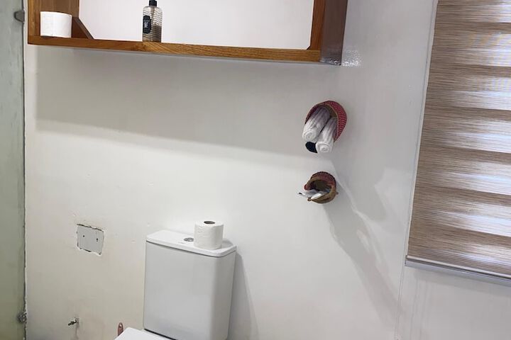 Room 83 of 151