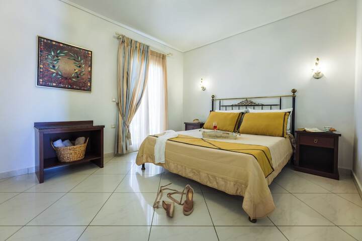 Room 21 of 257