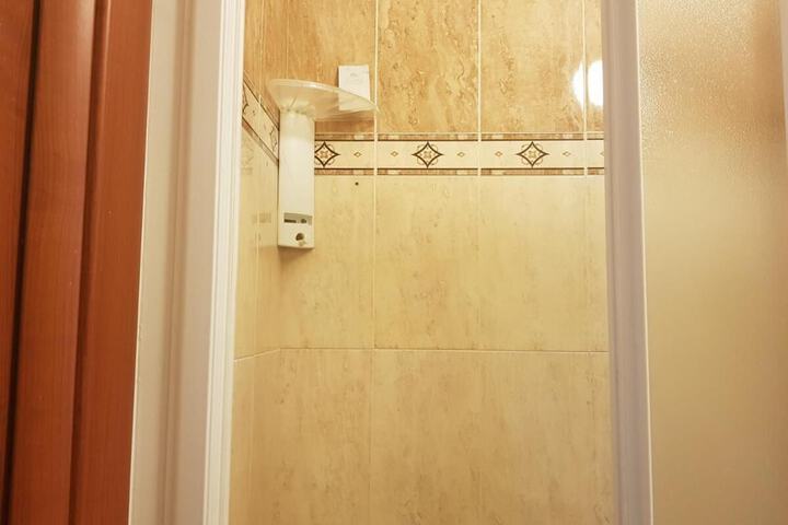 Room 18 of 24