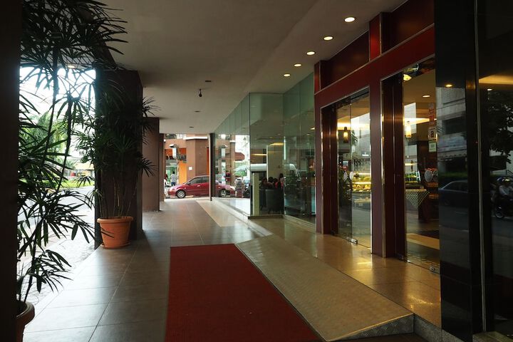 Hotel 73 of 74