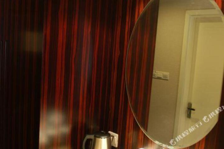Alice Hotel