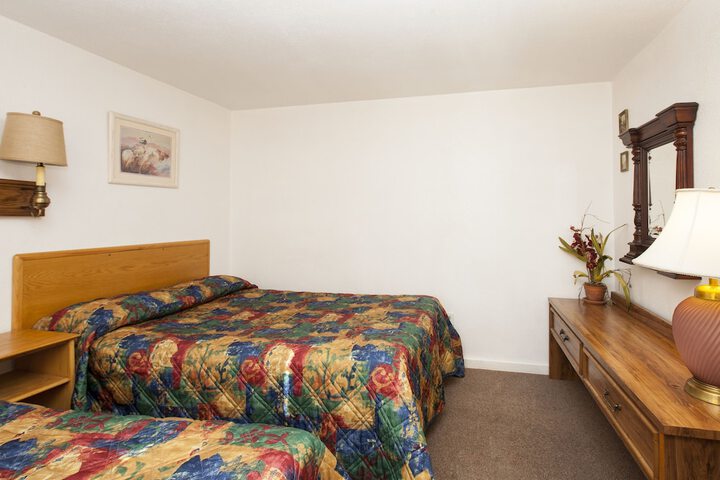 Room 14 of 25
