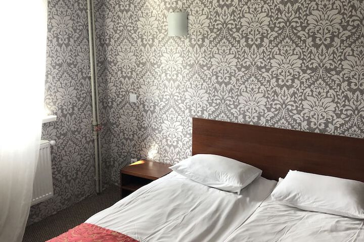 Room 16 of 61