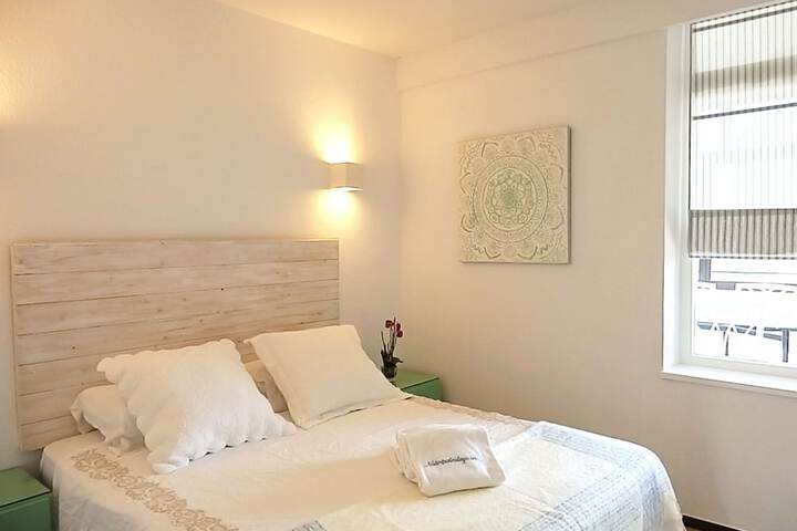 Room 12 of 85