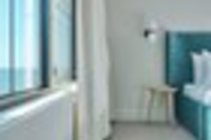 Room 32 of 129