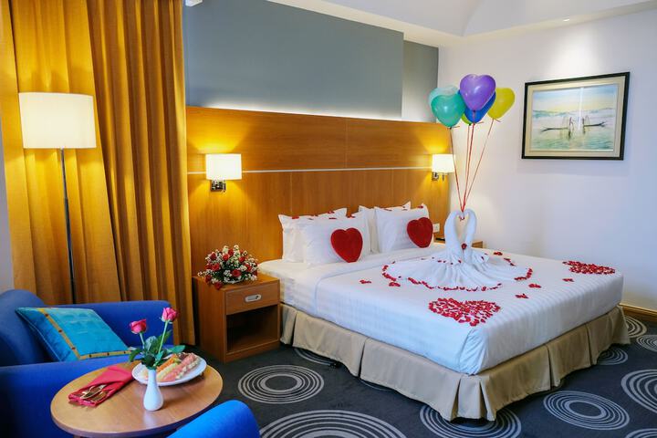 Room 29 of 87