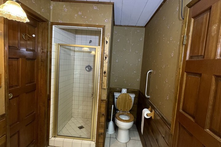 Room 42 of 52