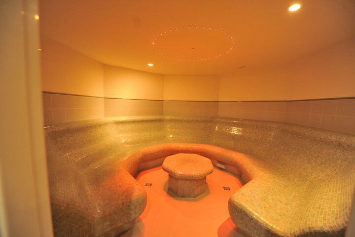 Spa 38 of 122