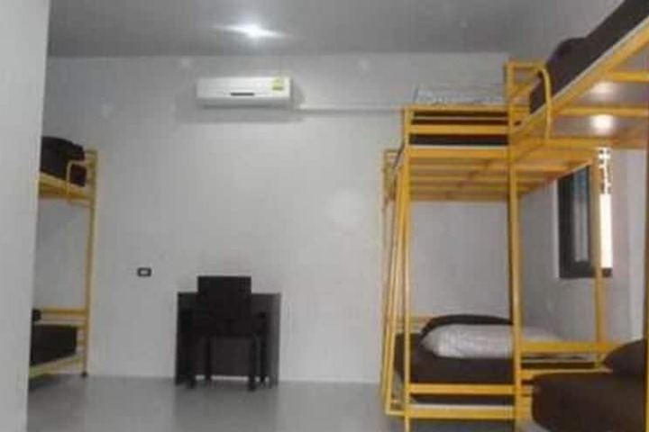 Room 7 of 31