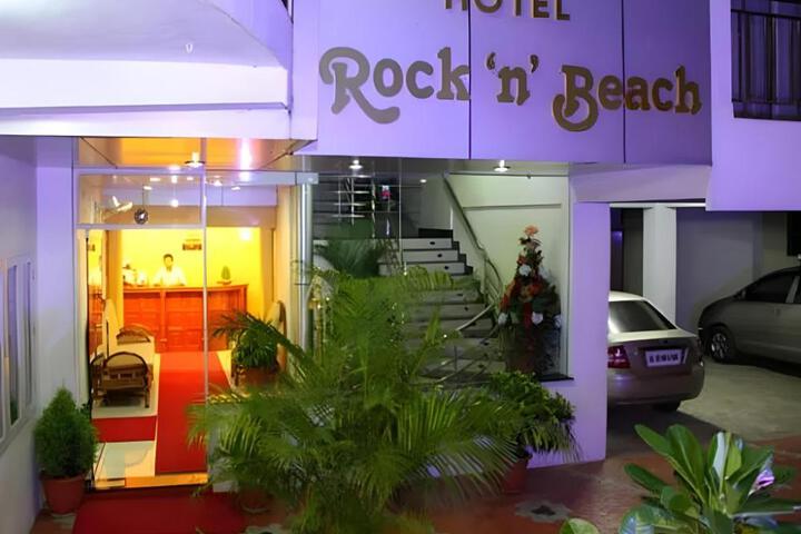 Rock N Beach Hotel