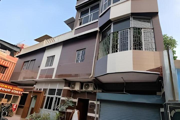 Hotel Surya