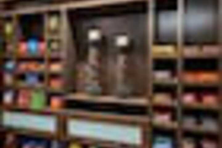 Snack bar