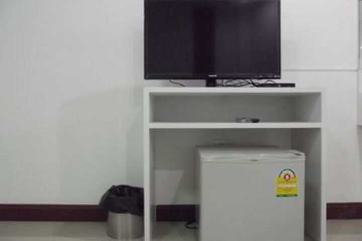 Room 14 of 17