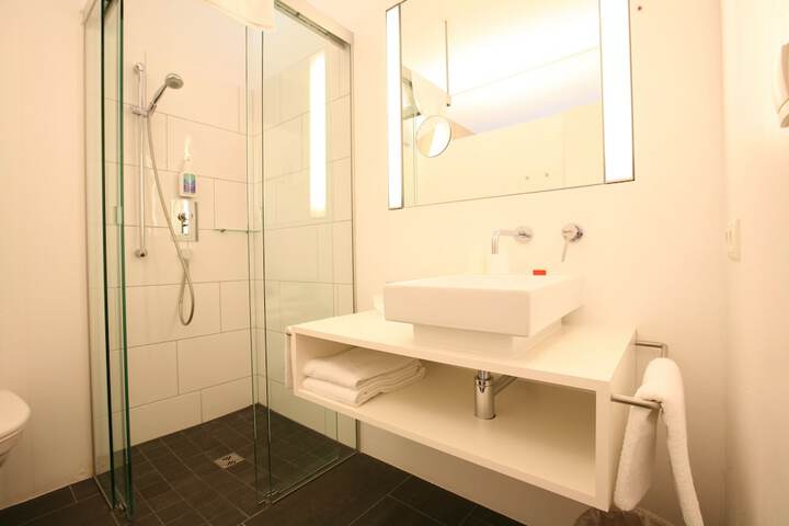 Room 40 of 58