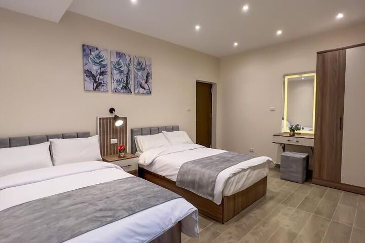 Sankara Pyramids Hotel