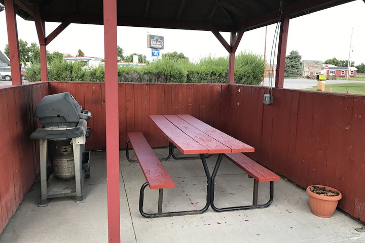 Property Grounds 48 of 52