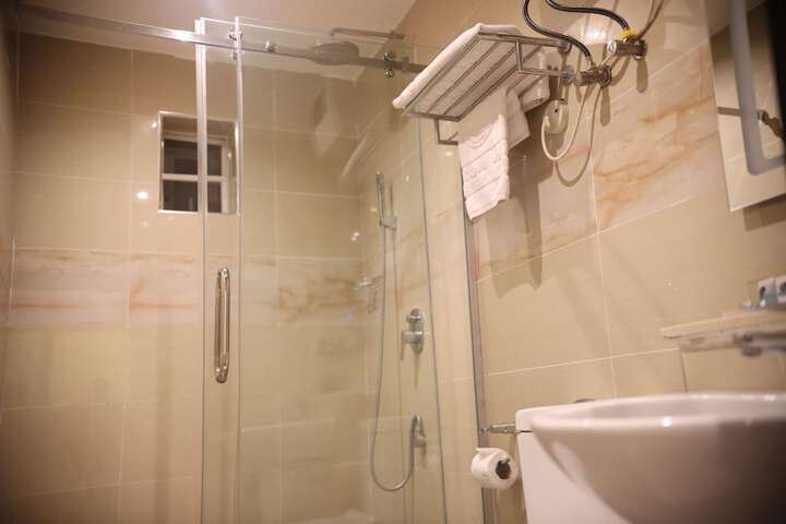 Room 40 of 90