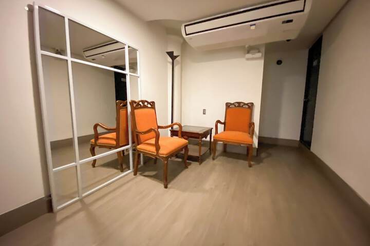 Hotel Interior 12 of 87