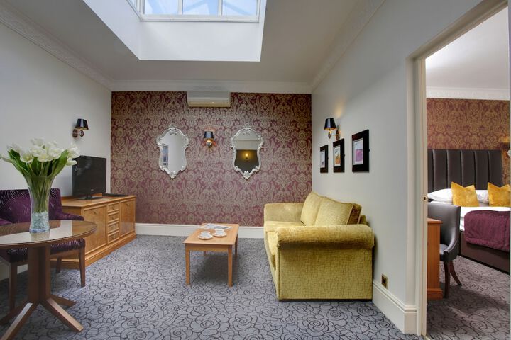 Room 7 of 58